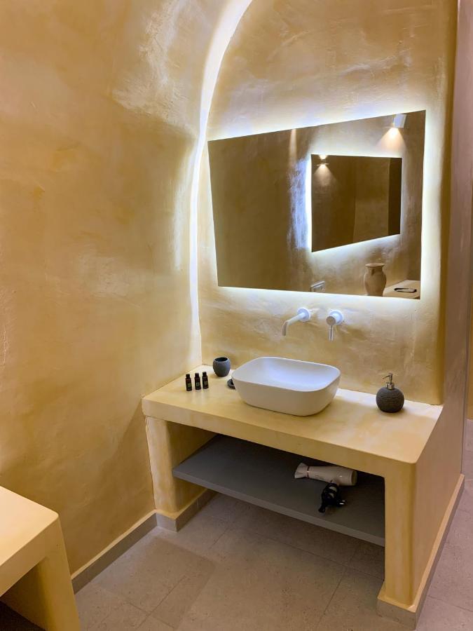 סנטוריני M Residence Santorini Conelia Cave מראה חיצוני תמונה