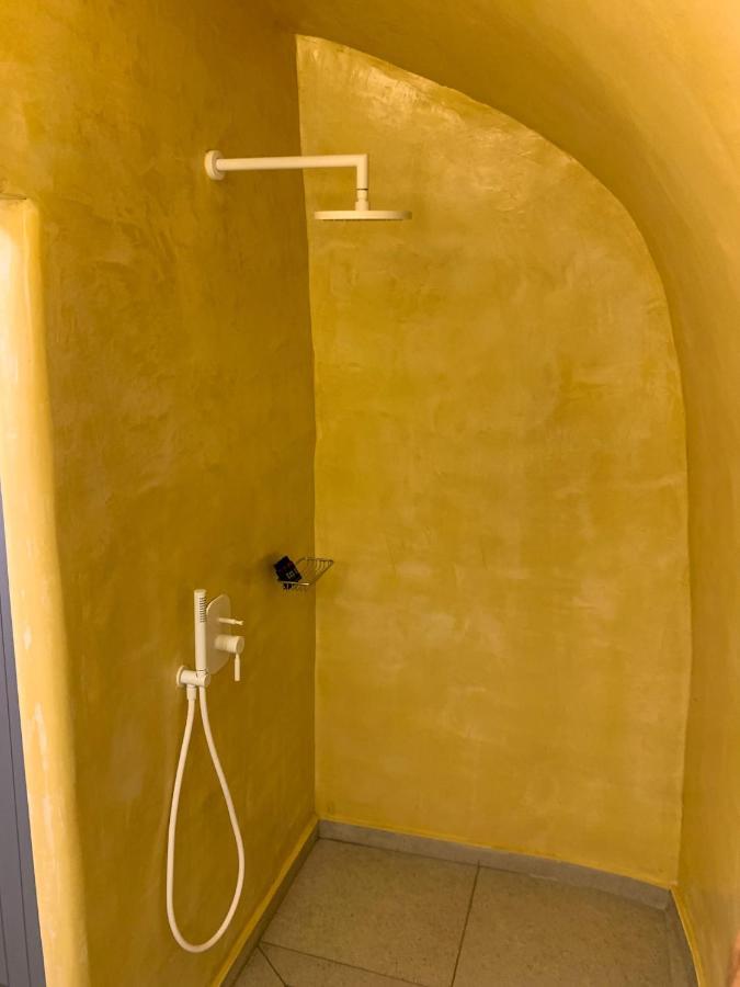 סנטוריני M Residence Santorini Conelia Cave מראה חיצוני תמונה